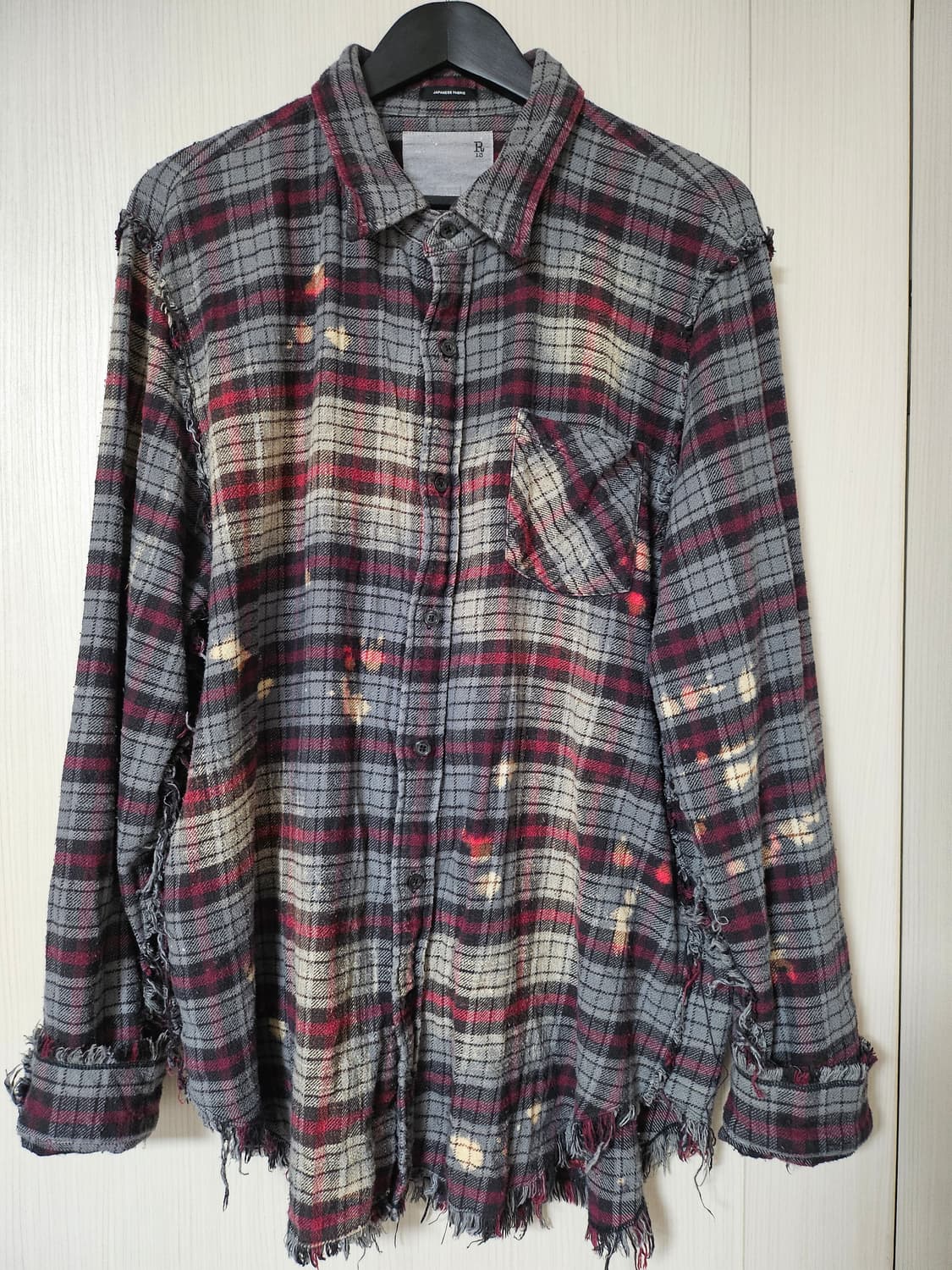 R13 BLEACHED SHREDDED SEAM SHIRT XL 상품이미지1