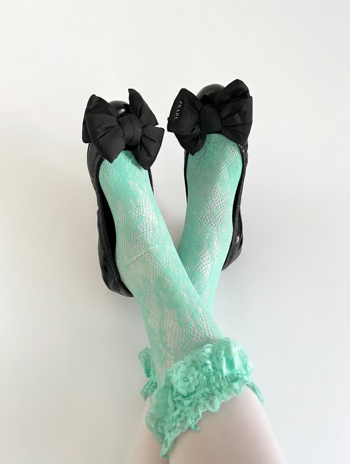 프라다 리본 플랫 슈즈 상품이미지7