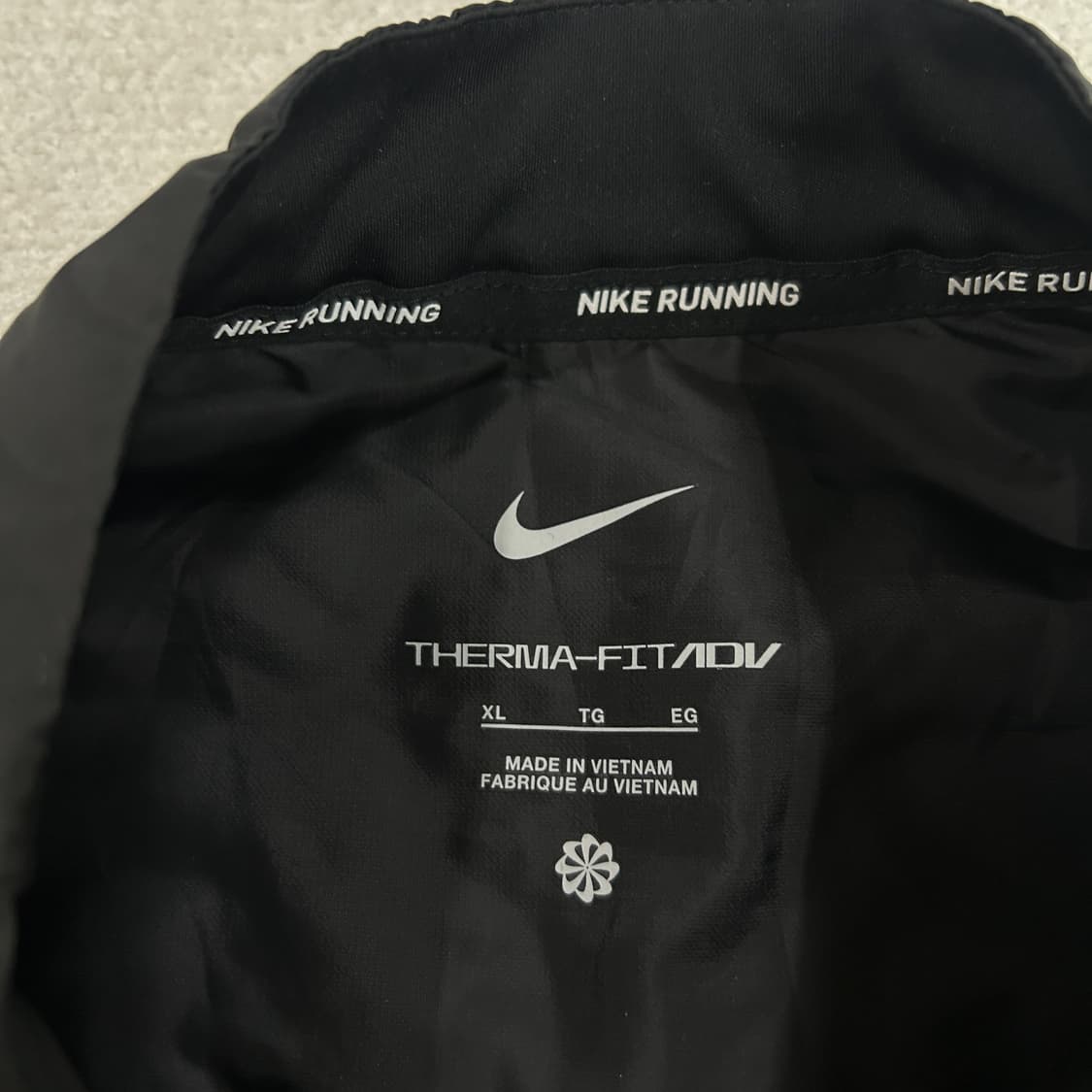 나이키 에어로로프트 써마핏 신형 베스트 러닝 조끼 105 상품이미지2