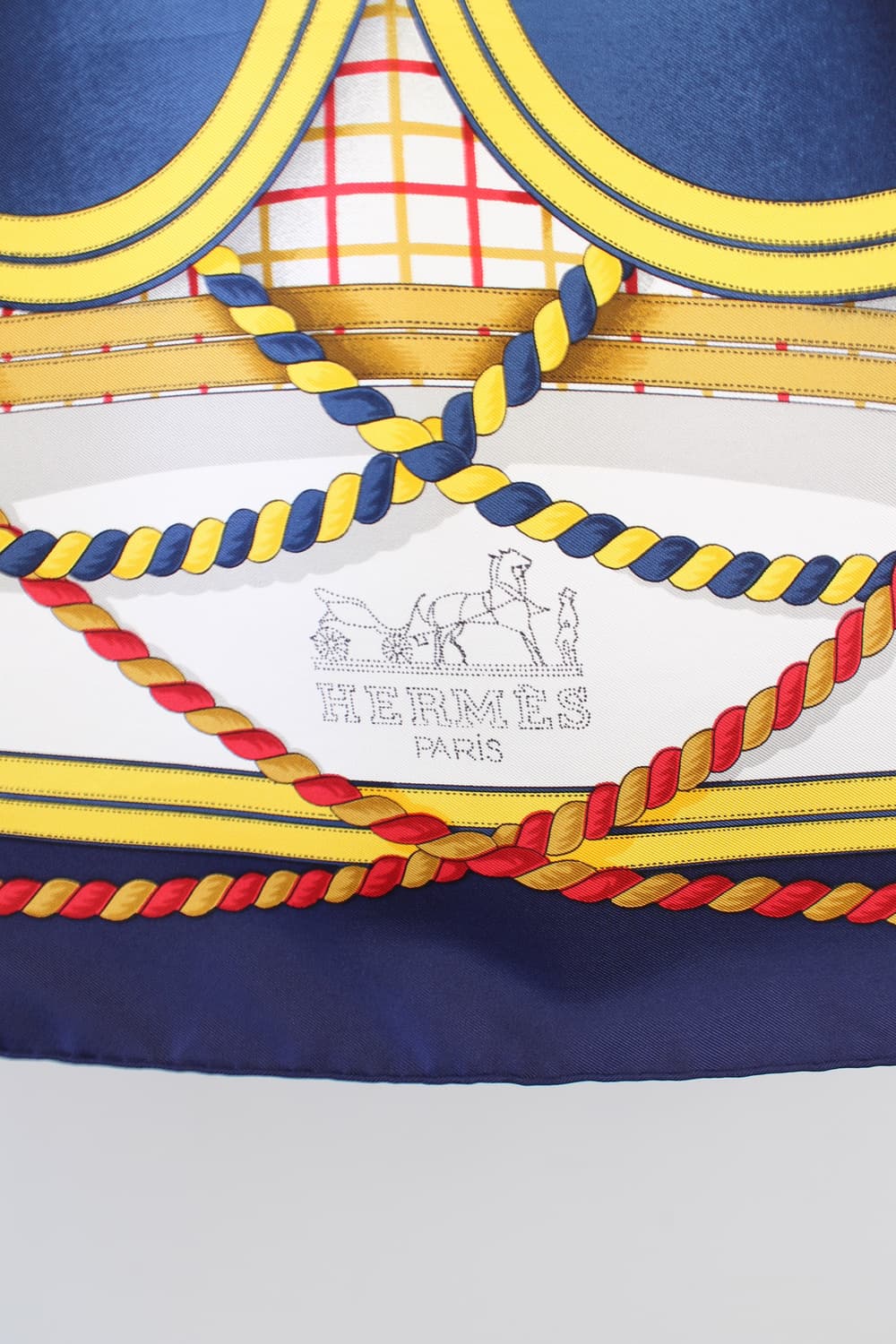 Hermès "Grande Tenue" Carré Scarf 상품이미지5