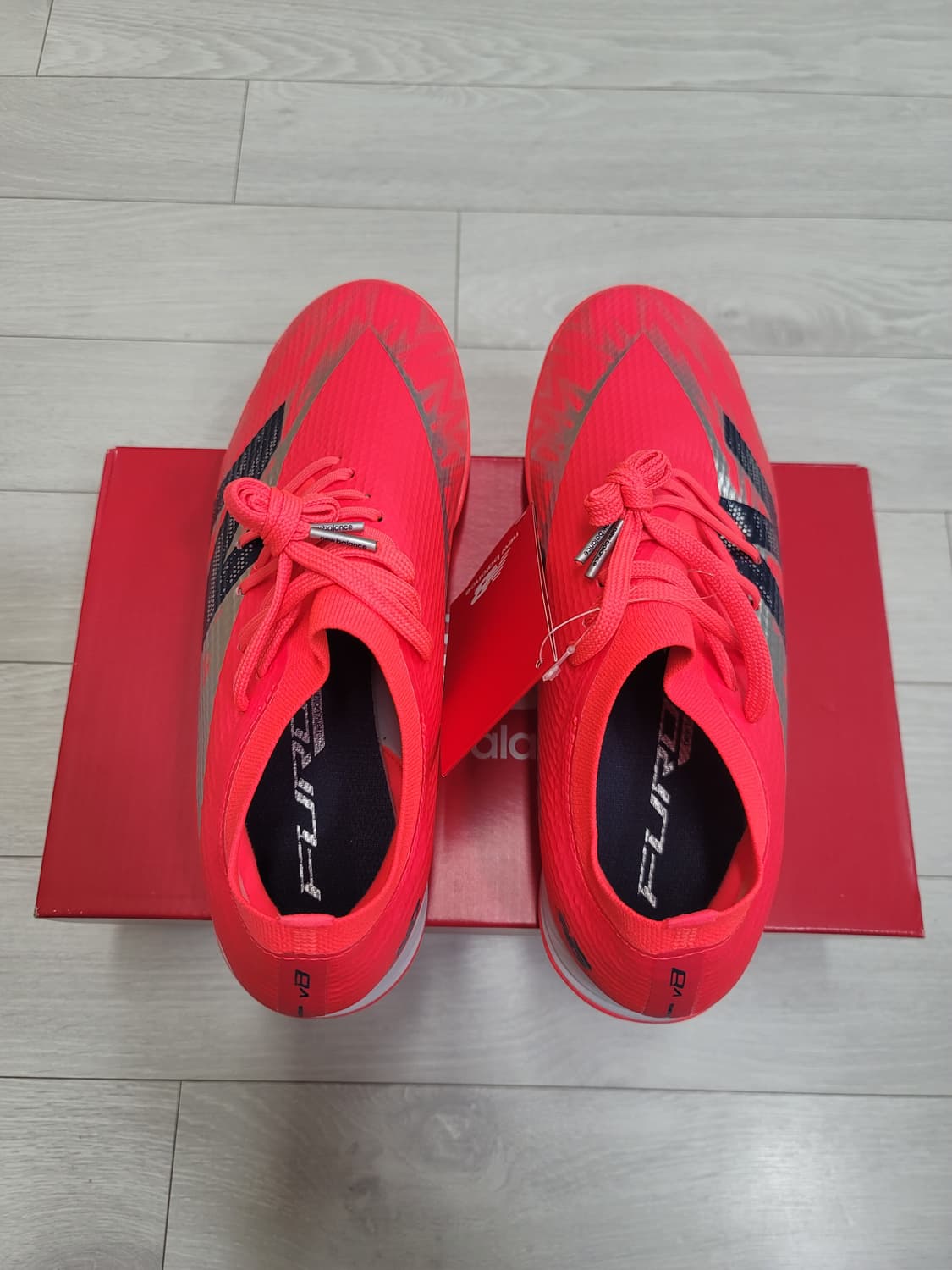 (260)뉴발란스 풋살화 퓨론 V8 팀(남성,2E)TF[대전직거래도가능] 상품이미지6