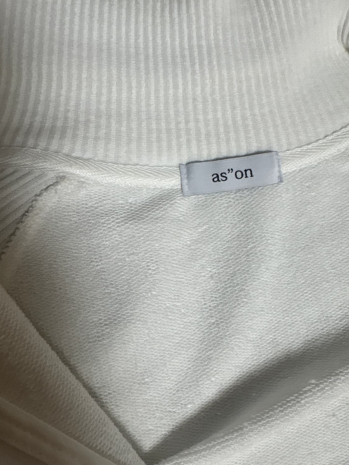 애즈온 집업 상품이미지3