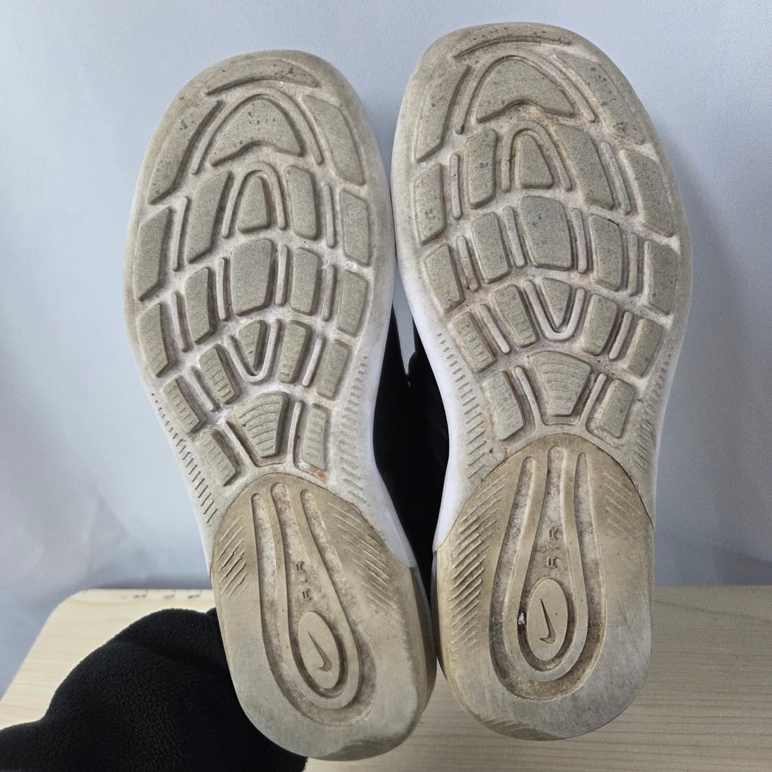 240 나이키 에어맥스 엑시스 운동화 러닝화 상품이미지7