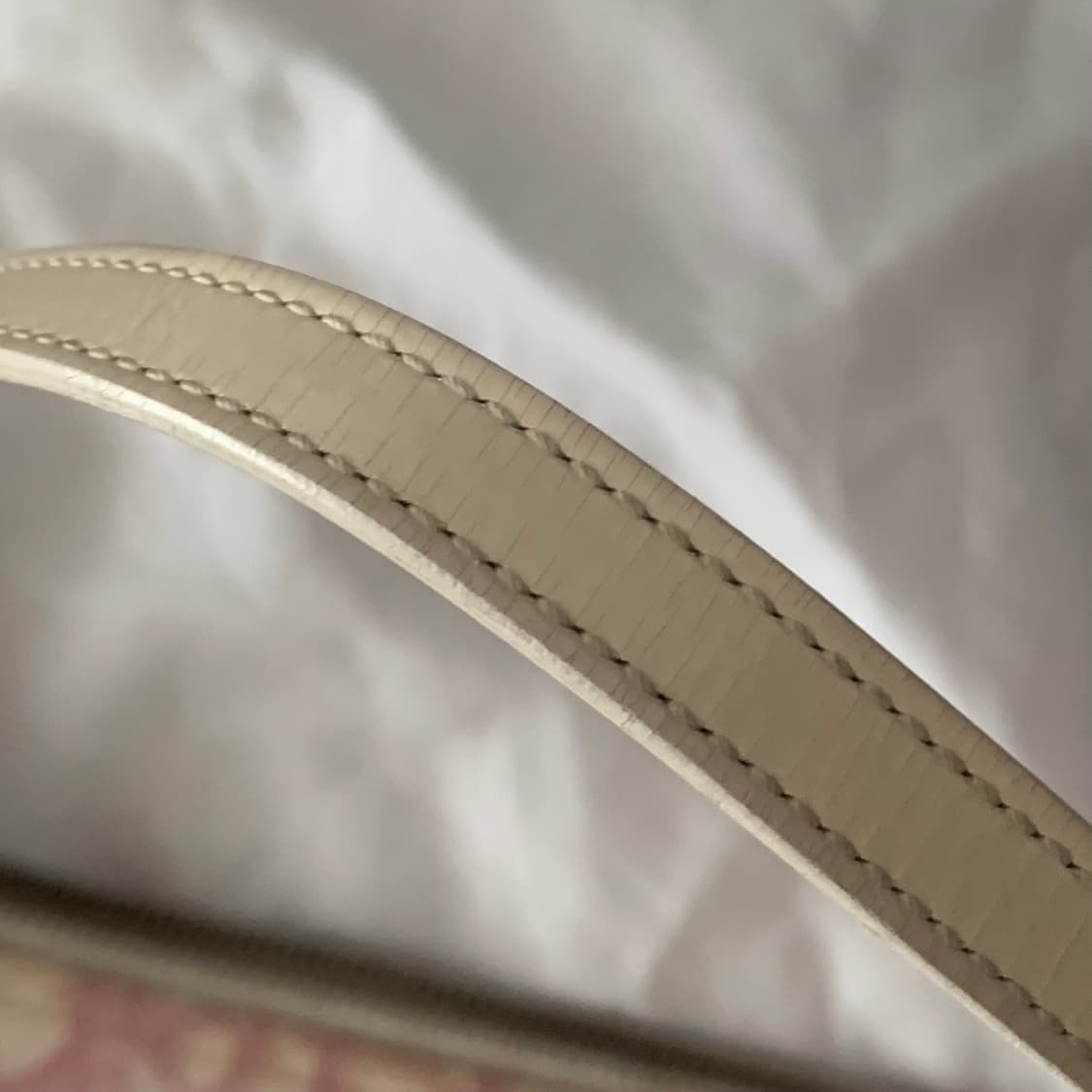 디올 오블리크 핑크 새들백 상품이미지4