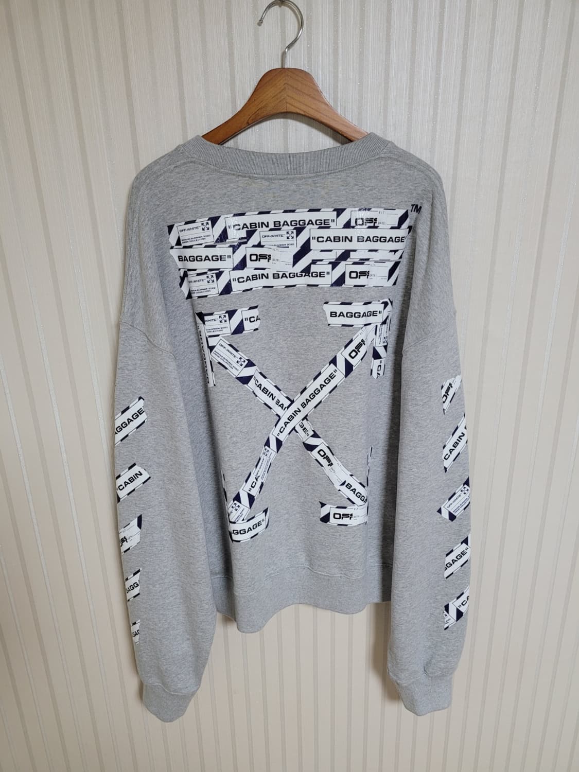 오프화이트 그레이 에어포트 애로우 맨투맨 XL 상품이미지1