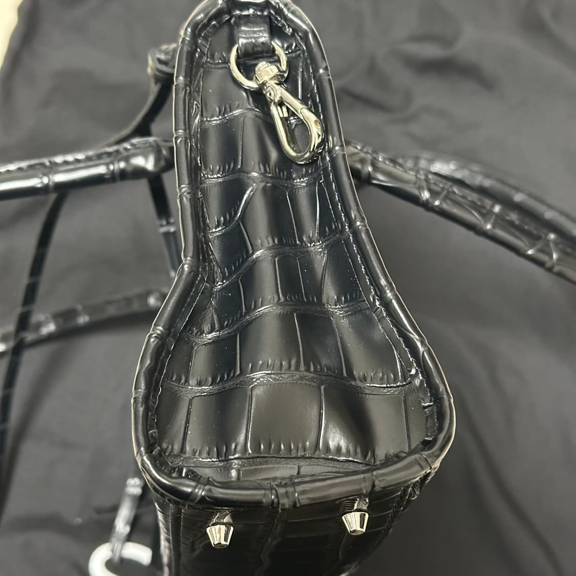 오도어 크로코 미니백 상품이미지5