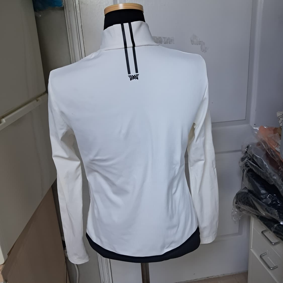 PXG 정품 여성 모크넥 긴팔 티셔츠 S 상품이미지3