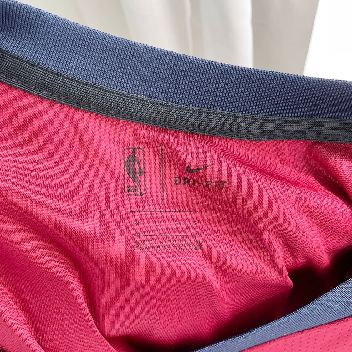 B2 나이키 클리블랜드 캐벌리어스 르브론 제임스 스윙맨 저지 105사이즈 상품이미지4