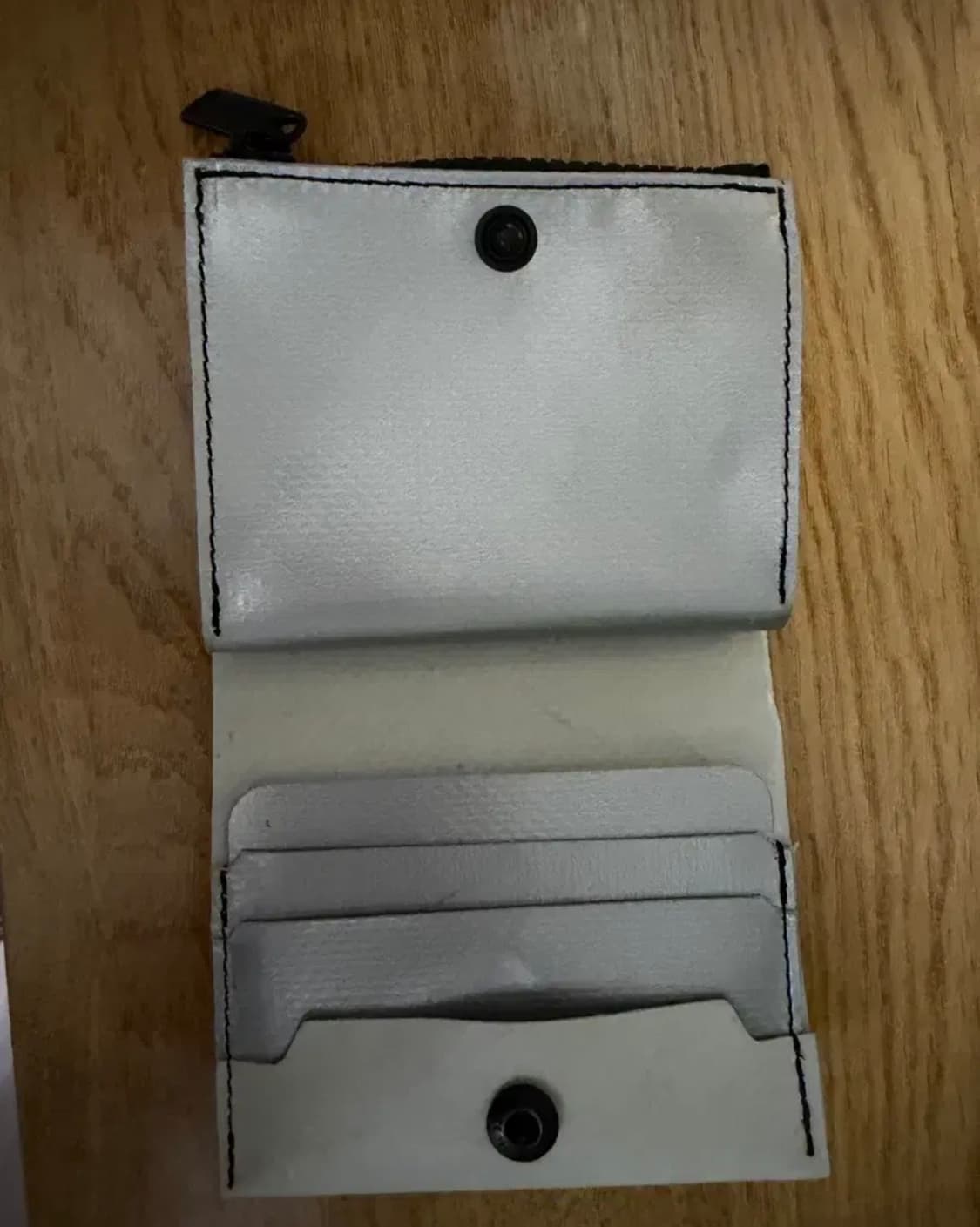 프라이탁 sutton 지갑 상품이미지2