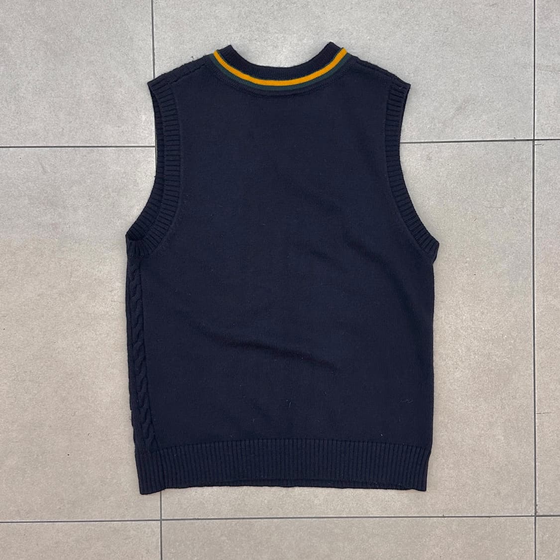 프레드페리 자수 니트 베스트 상품이미지5