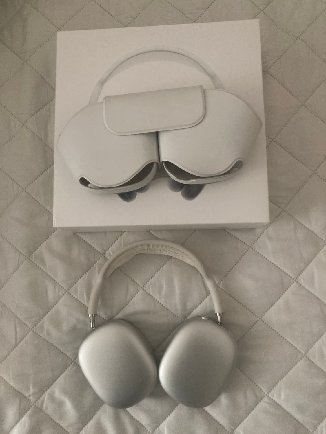 에어팟 맥스 실버 풀박스 상품이미지1