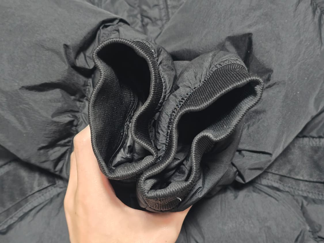 [S] 스톤아일랜드 크링클렙스 다운 패딩 블랙 상품이미지8