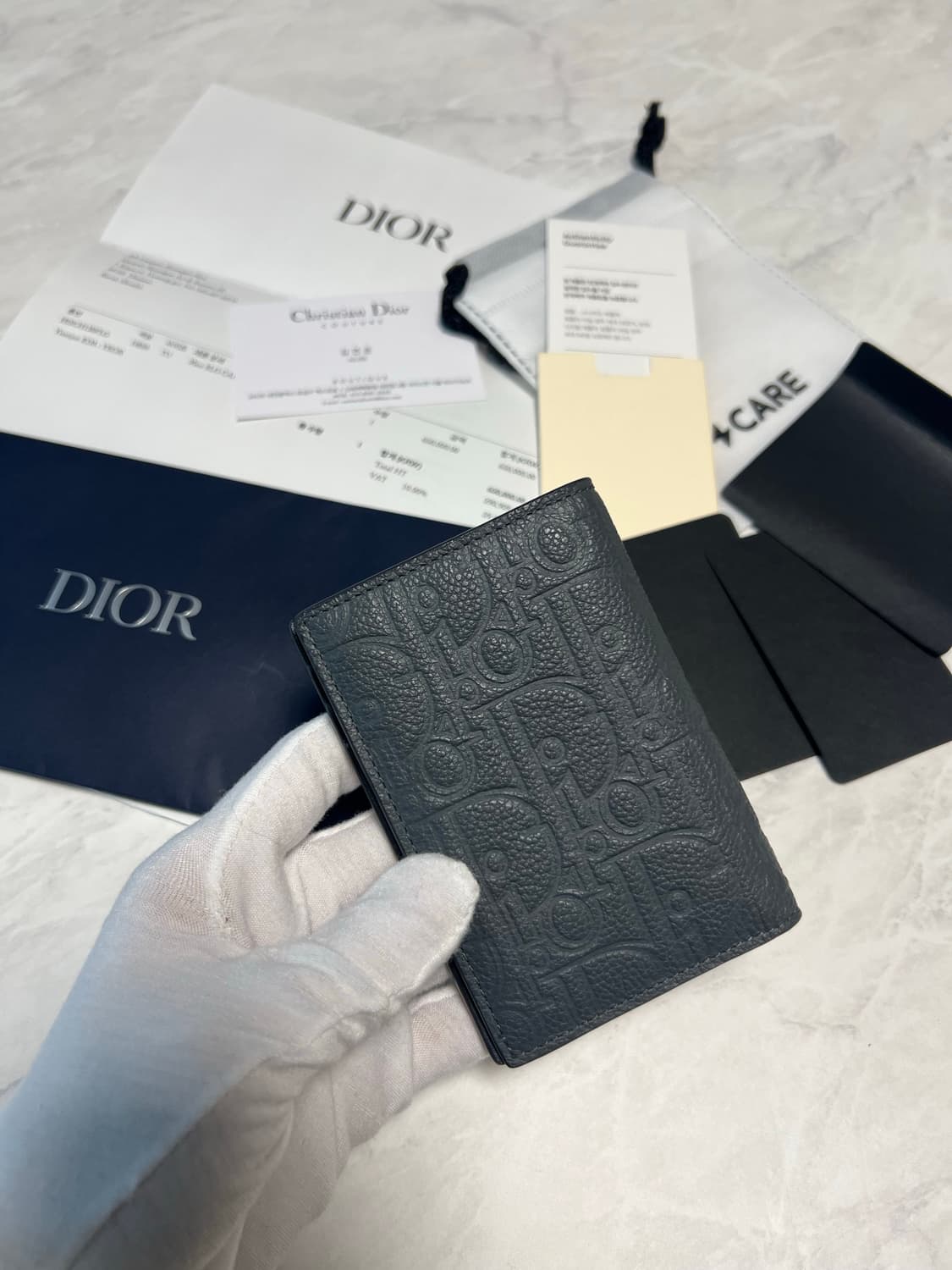 디올 그래비티 버티컬 오거나이저 지갑 상품이미지2