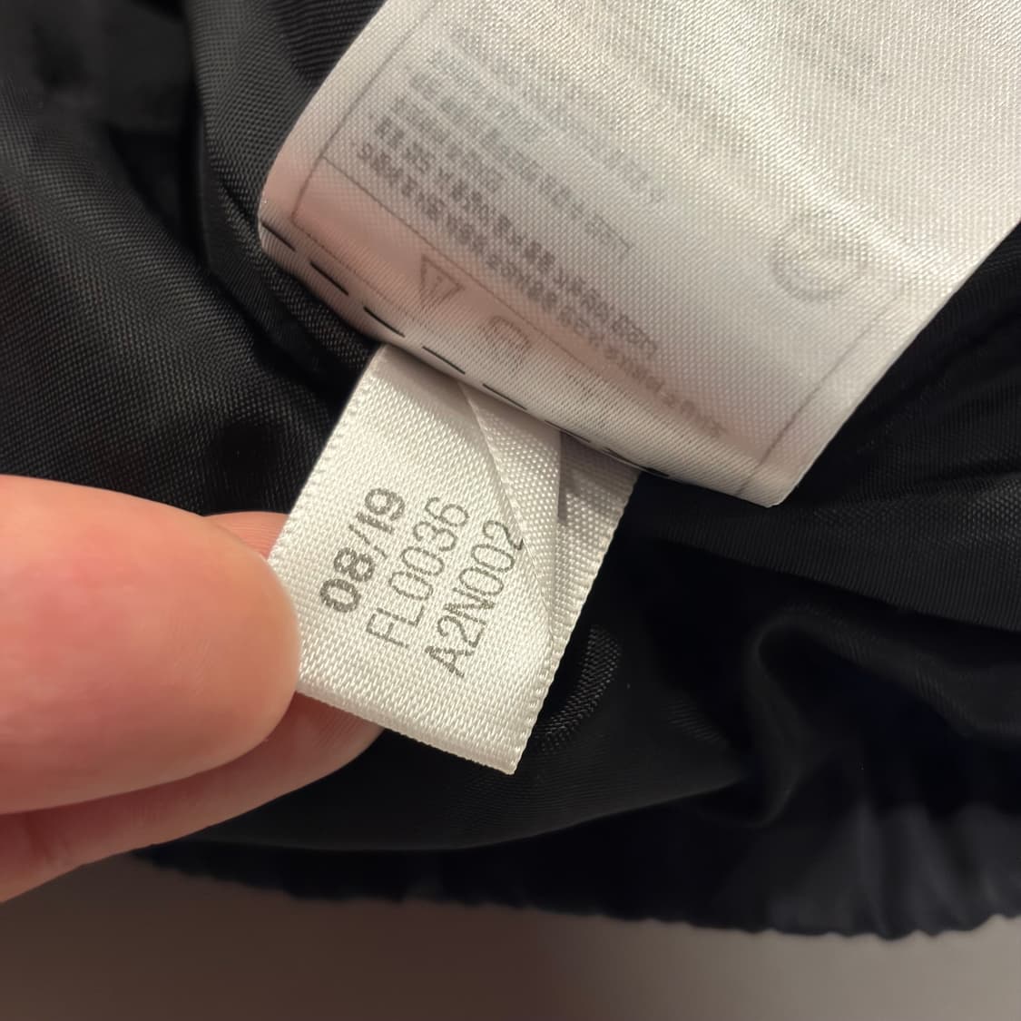 [L] 아디다스 다운 후드 패딩 블랙/화이트 삼선 B832 상품이미지8