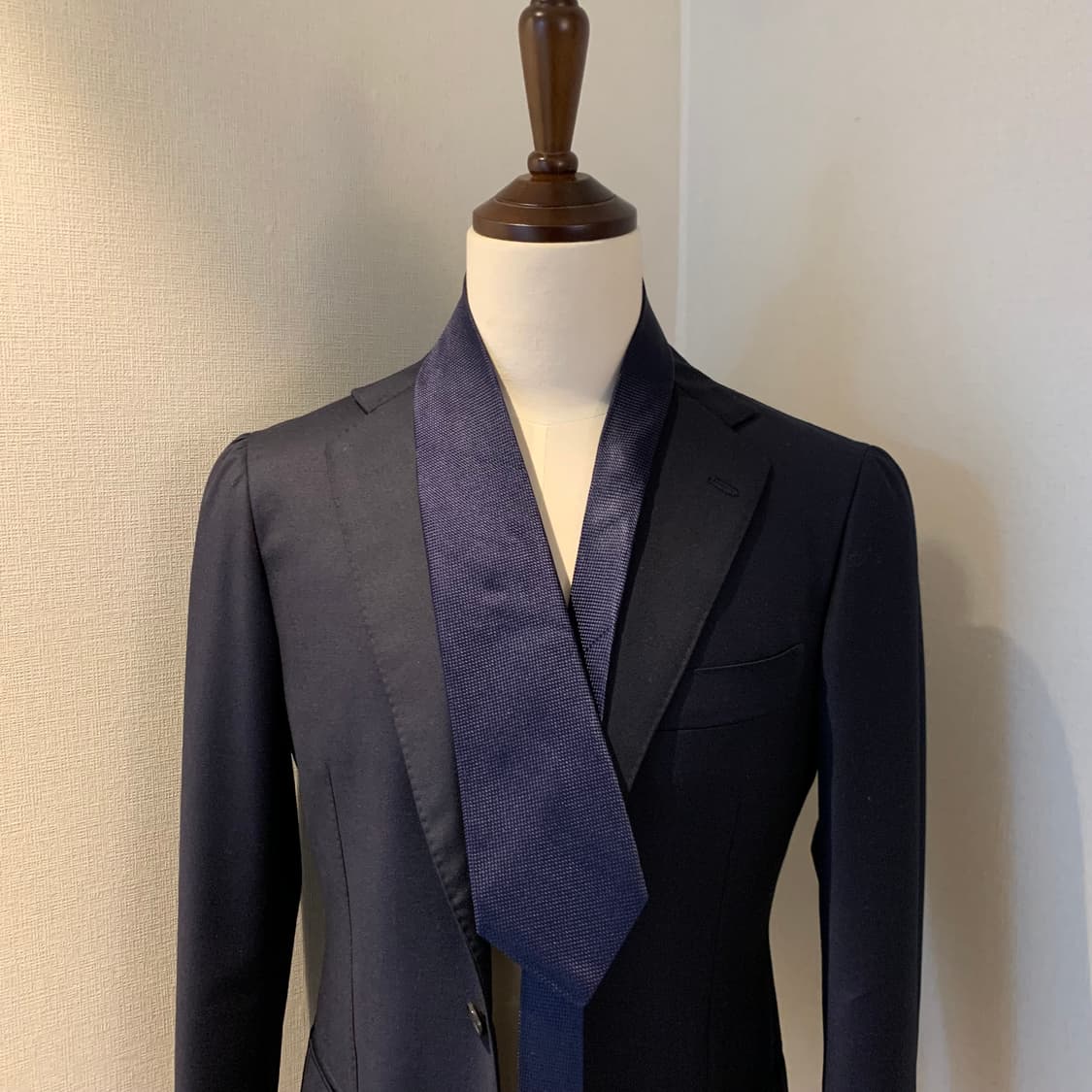 키톤(Kiton) 네이비 실크 명품넥타이 자카드 A+등급 상품이미지3