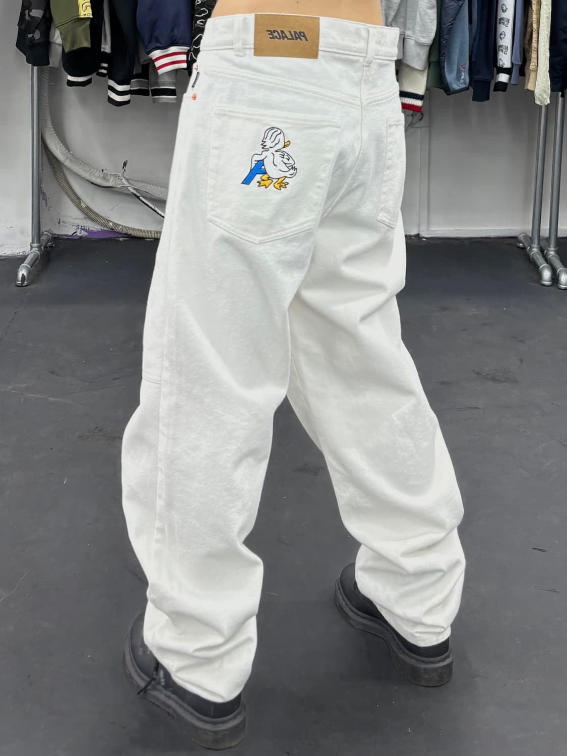 팔라스 덕 화이트 데님팬츠 상품이미지4