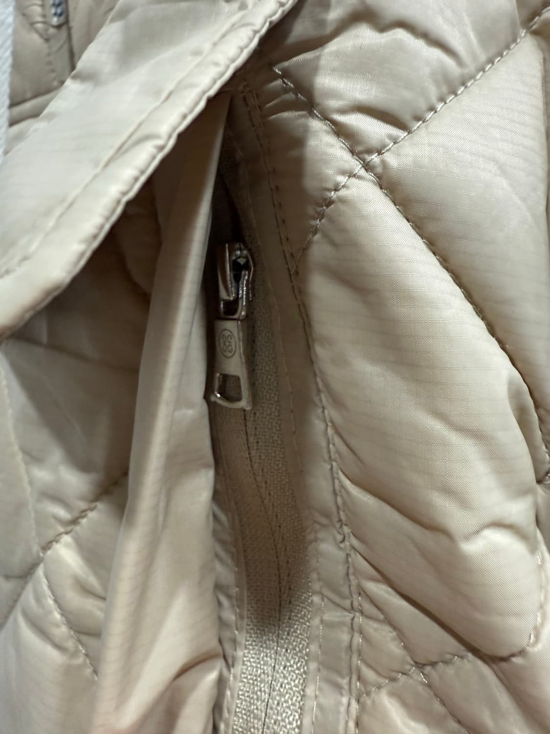 여성 퀼팅 후드 베스트 상품이미지6