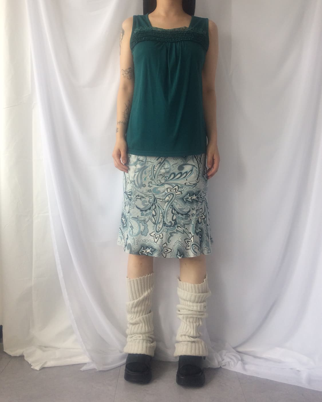 Lace point sleeveless 상품이미지1
