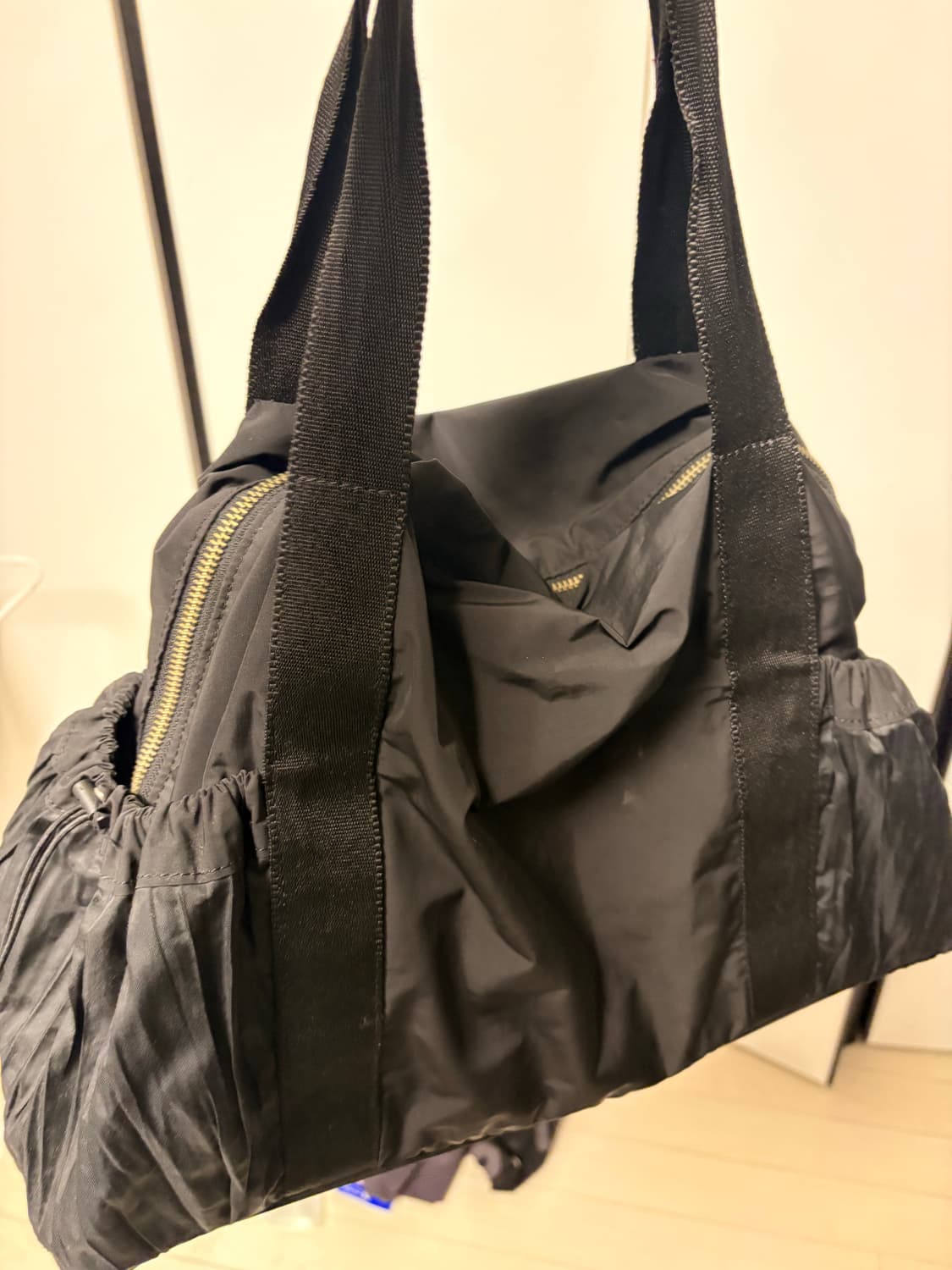 마티스 더 큐레이터 풀링 토트백 블랙 상품이미지4