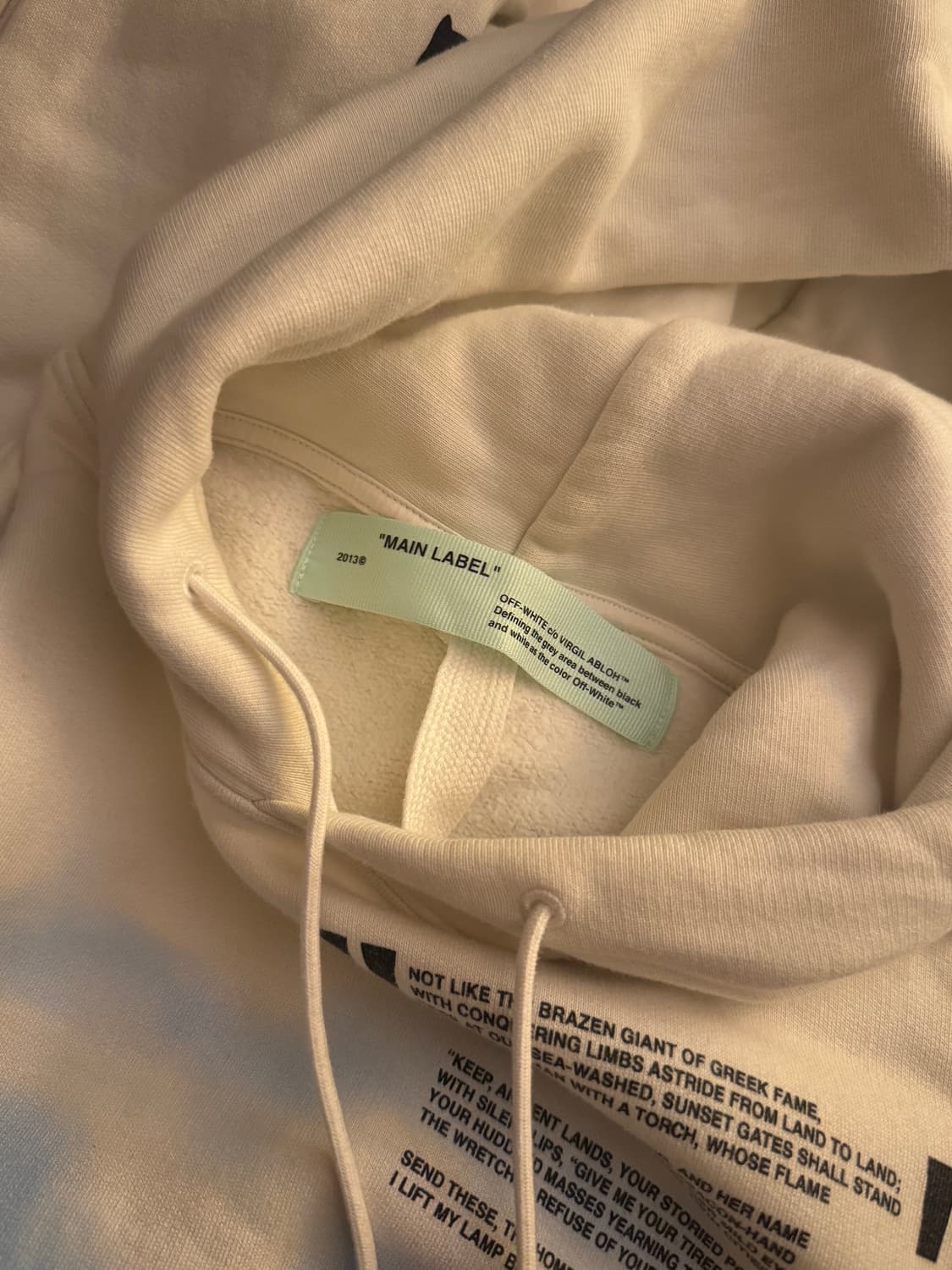 오프화이트 후드티 상품이미지5