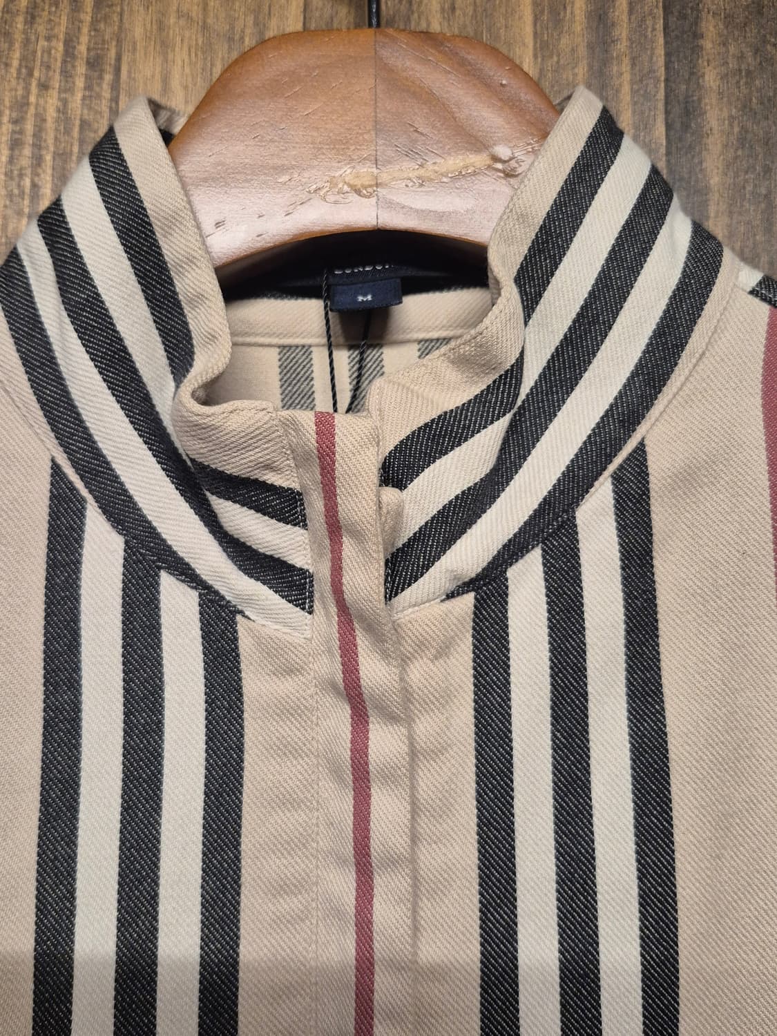 BERBURRY TWO-WAY SHIRT  상품이미지4