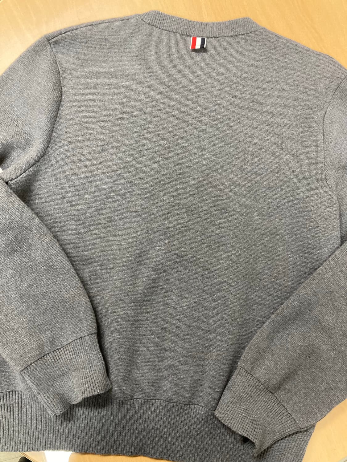 톰브라운 밀라노스티치 그레이 3사이즈 백화점판 25년제품 상품이미지4