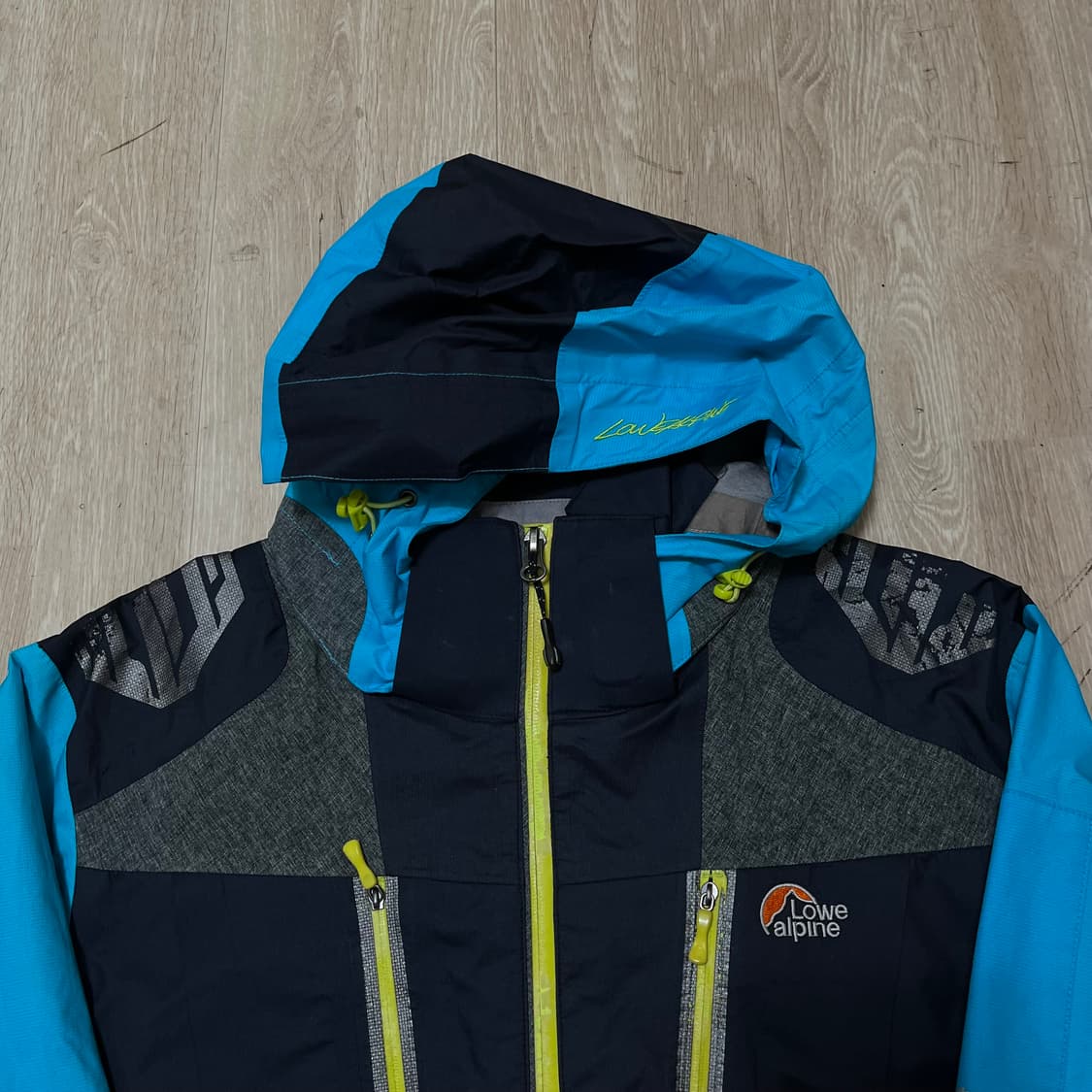 로우알파인 기능성 배색 바람막이 자켓 M/95 상품이미지2