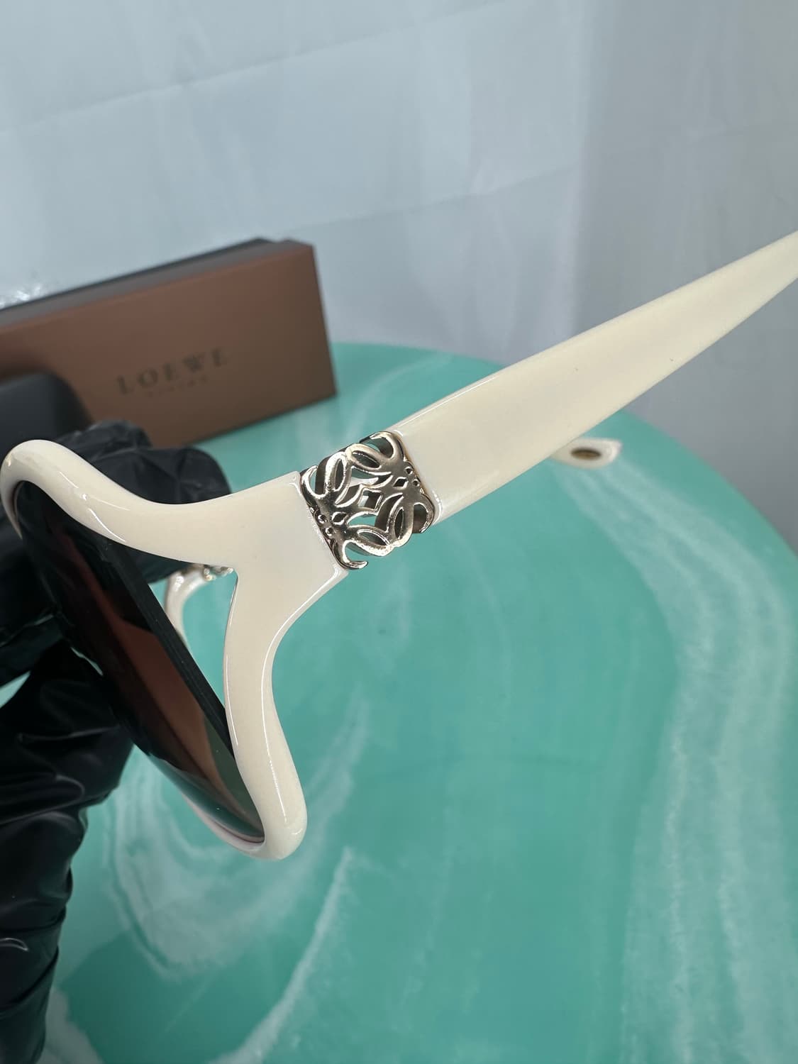 [새상품 무료배송] Made in Italy 로에베 선글라스 상품이미지2