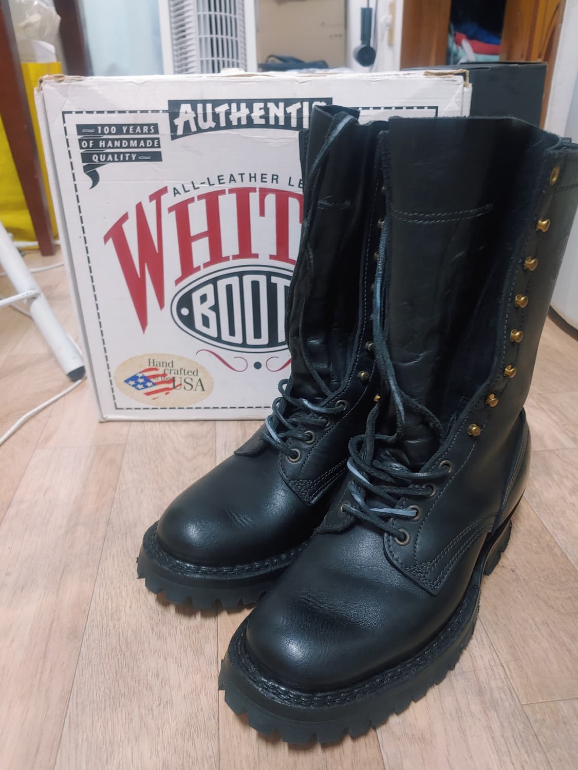 화이츠 스모크점퍼 부츠 상품이미지1