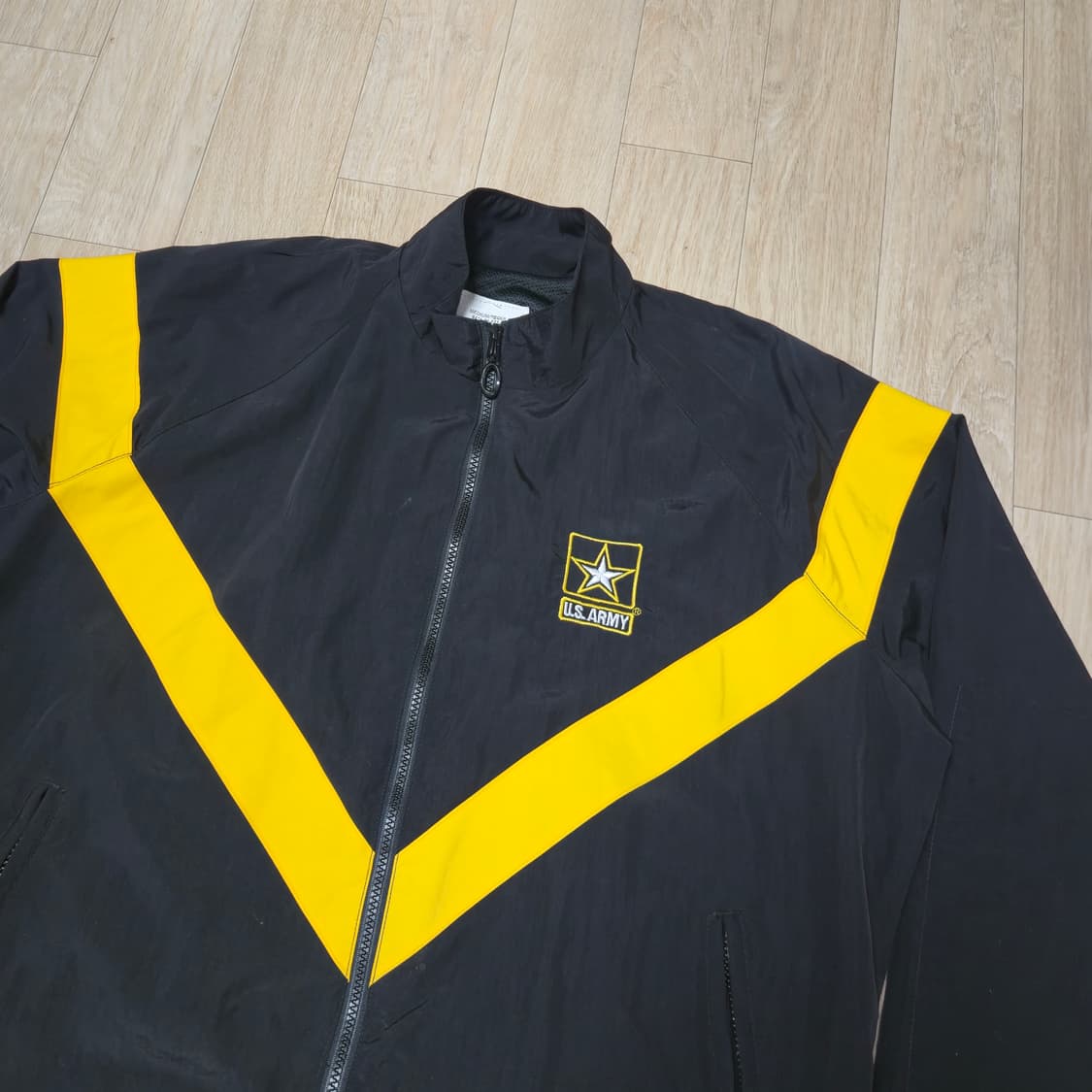 M/G)신형 미군 U.S.ARMY 바람막이 블랙/옐로우 APFU 활동복 상품이미지2