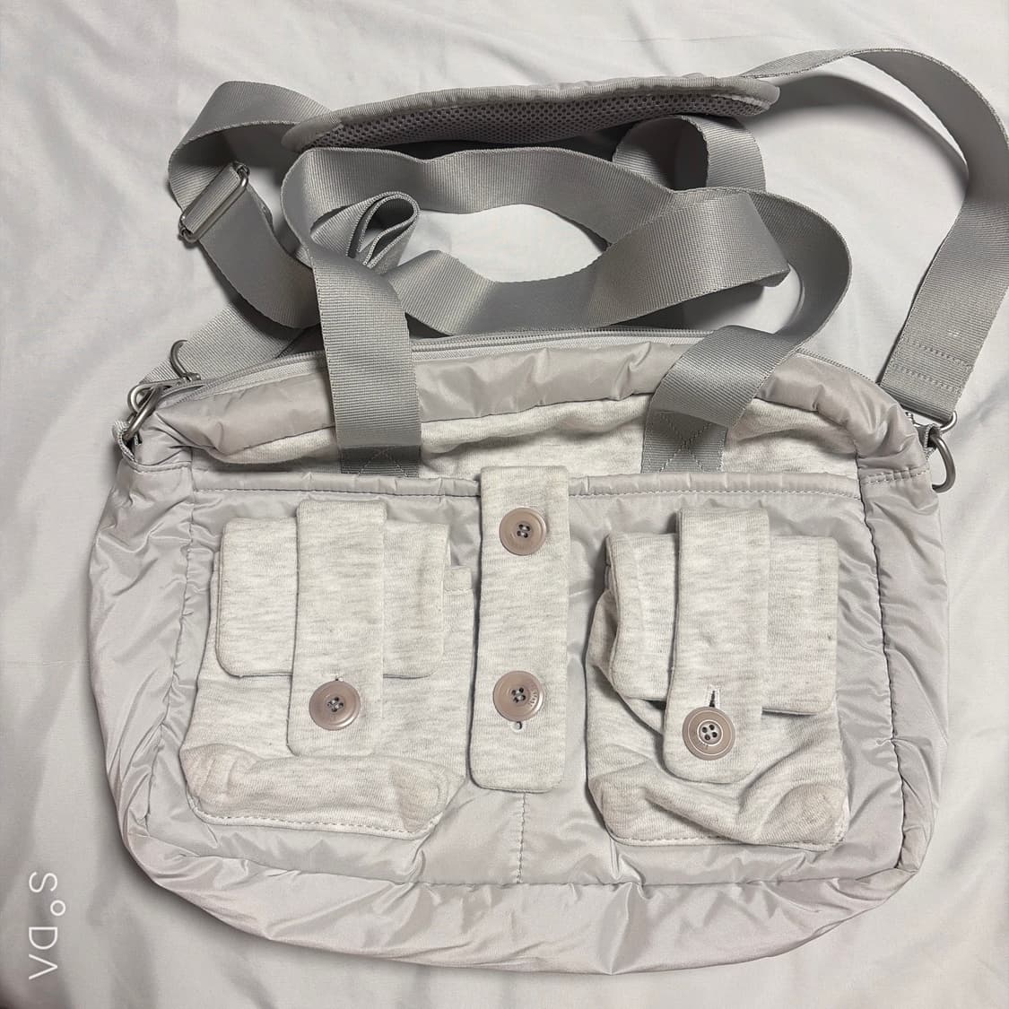 텐스댄스 파히섬 버튼 포켓 크로스백 상품이미지1