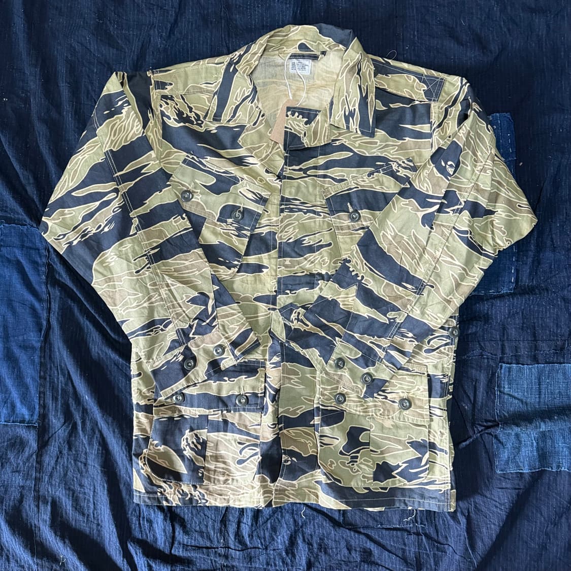 60‘s U.S Army (복각) 타이거 카모 컴뱃 자켓 S/S 상품이미지1