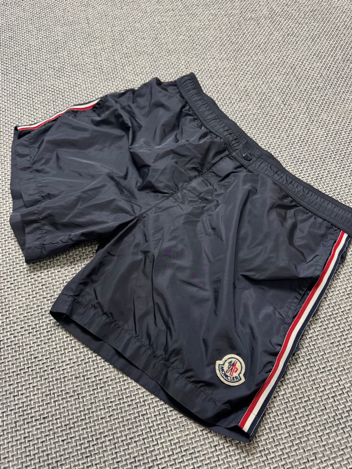 몽클레어 네이비 스윔 숏팬츠 반바지 상품이미지2