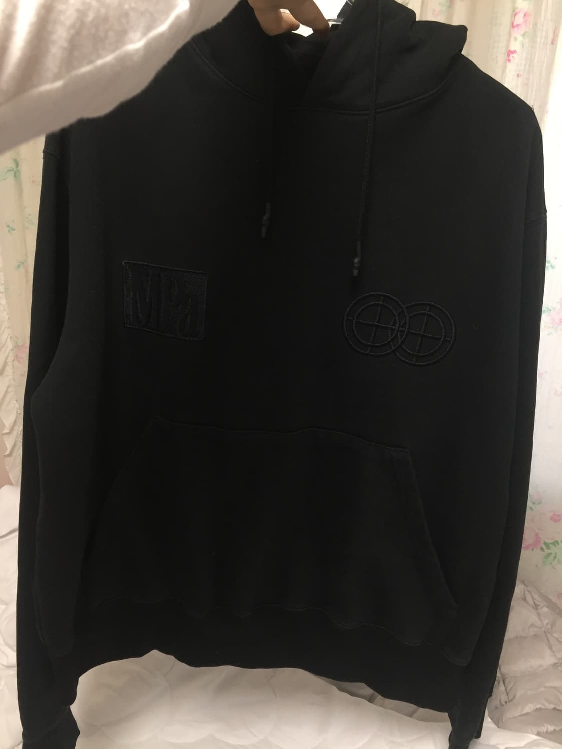 플라스틱 프로덕트 Mpa 후드티 상품이미지2