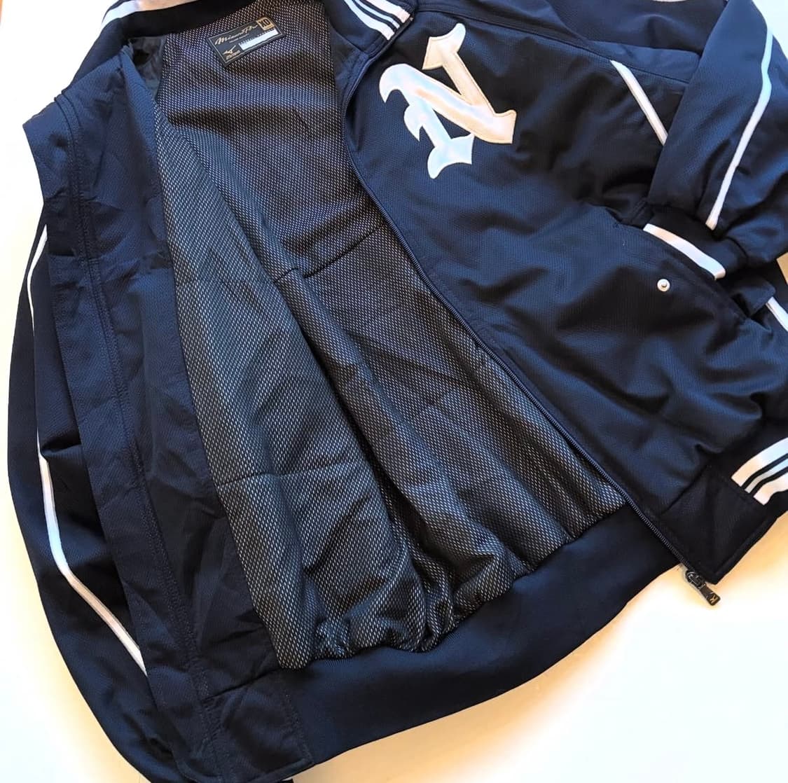 미즈노 베이스볼 팀 봄버 자켓 상품이미지4