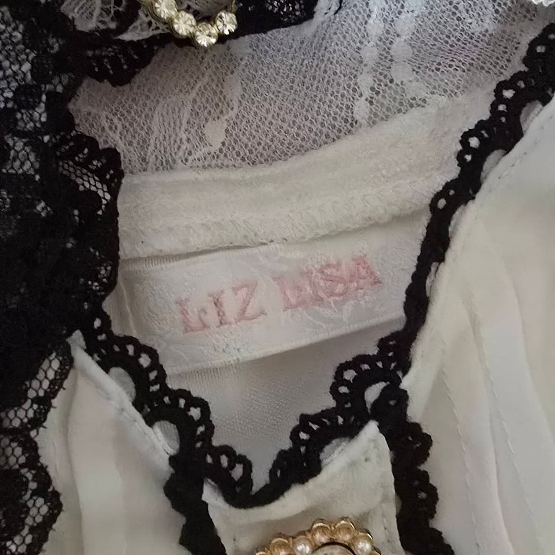 리즈리사 오프숄더 블라우스 양산형지뢰계 상품이미지3