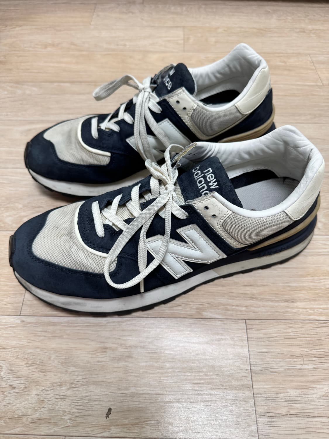 뉴발란스 574 레거시 네이비 블루 300 상품이미지4