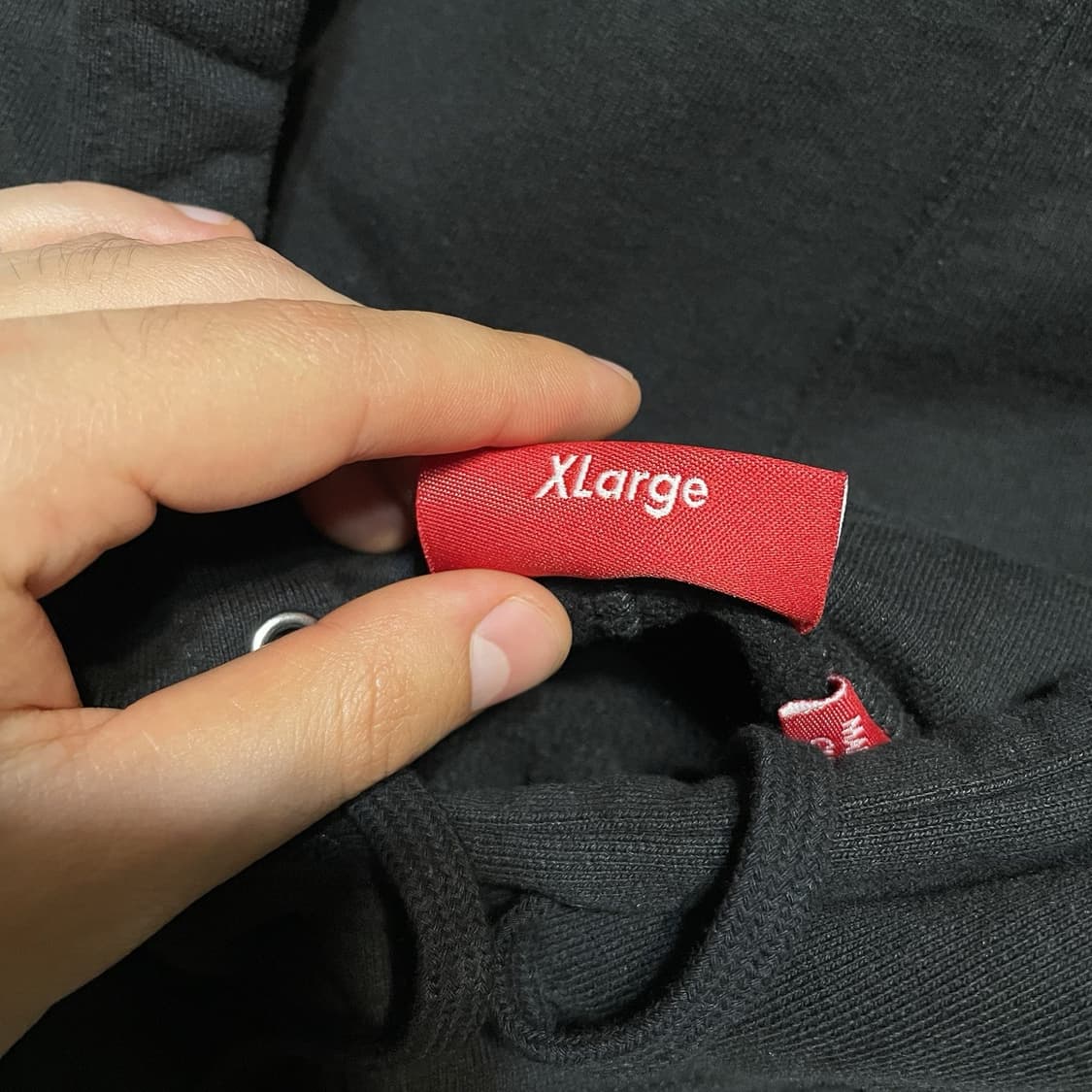 22FW 슈프림 US-NY 후드티 블랙 상품이미지7