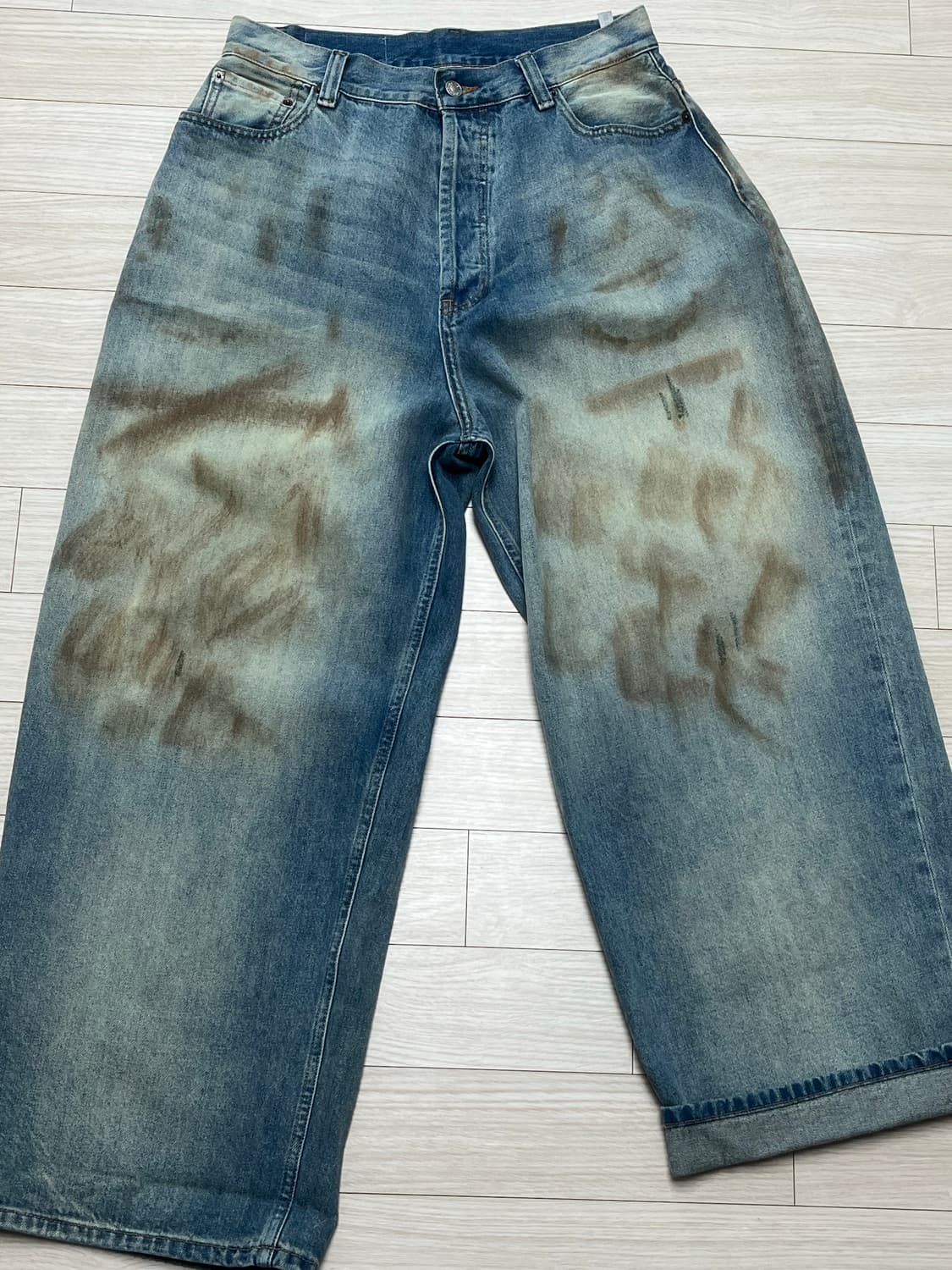 아크네스튜디오 2023 슈퍼배기진 상품이미지1