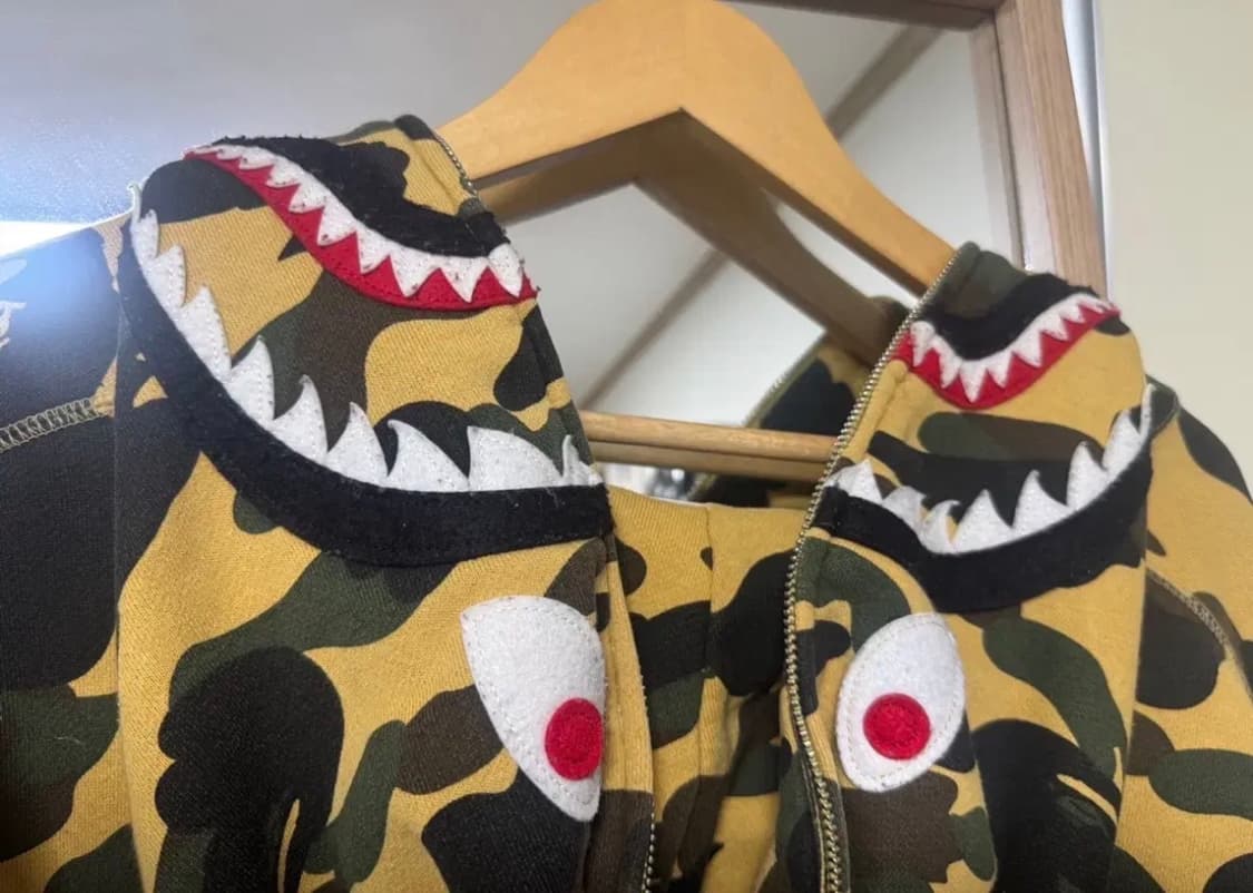 베이프 샤크후드 황계 XL 상품이미지1