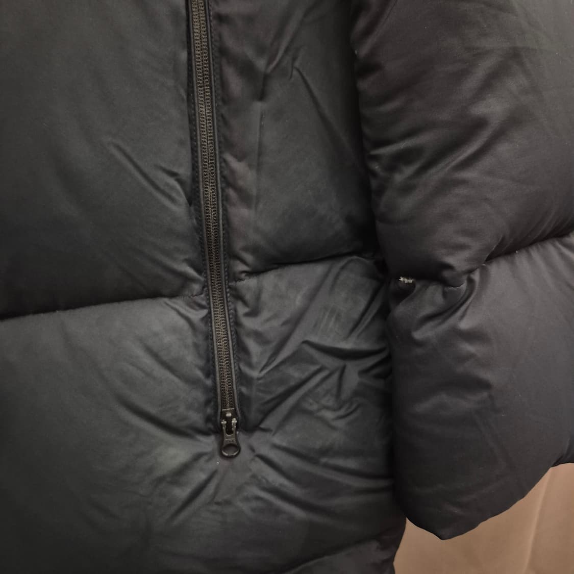 데상트 구스 롱패딩 100 상품이미지4