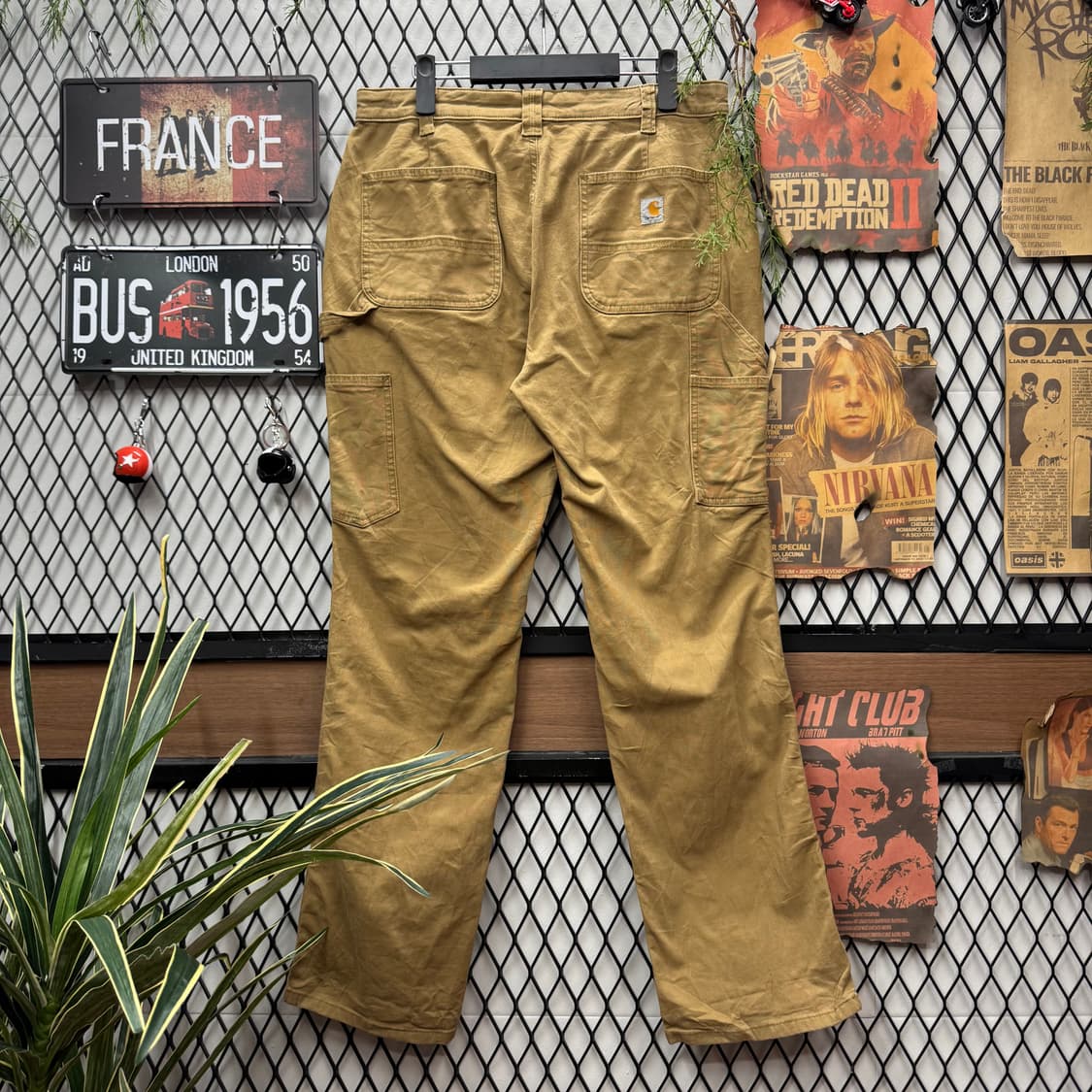 칼하트 루즈핏 덕 카펜터 워크 팬츠 후면 포켓 로고 포인트 브라운 상품이미지2