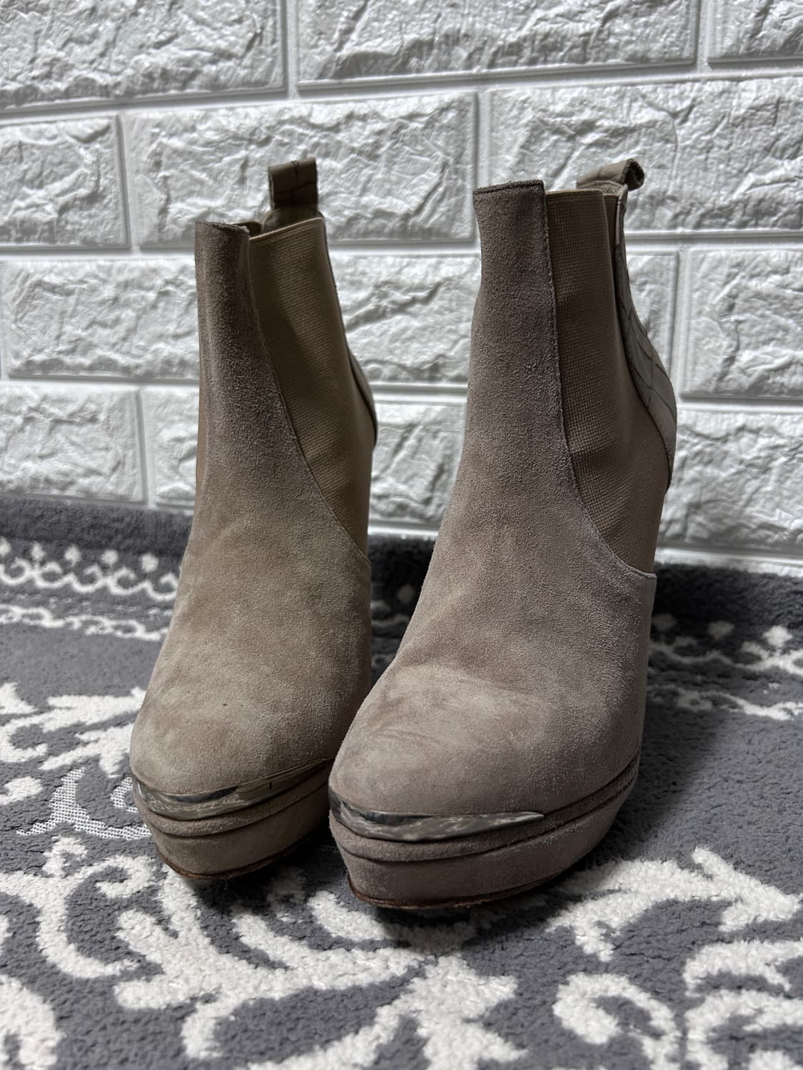 Opening Ceremony 파이톤 스웨이드 플랫폼 펌프스 상품이미지2