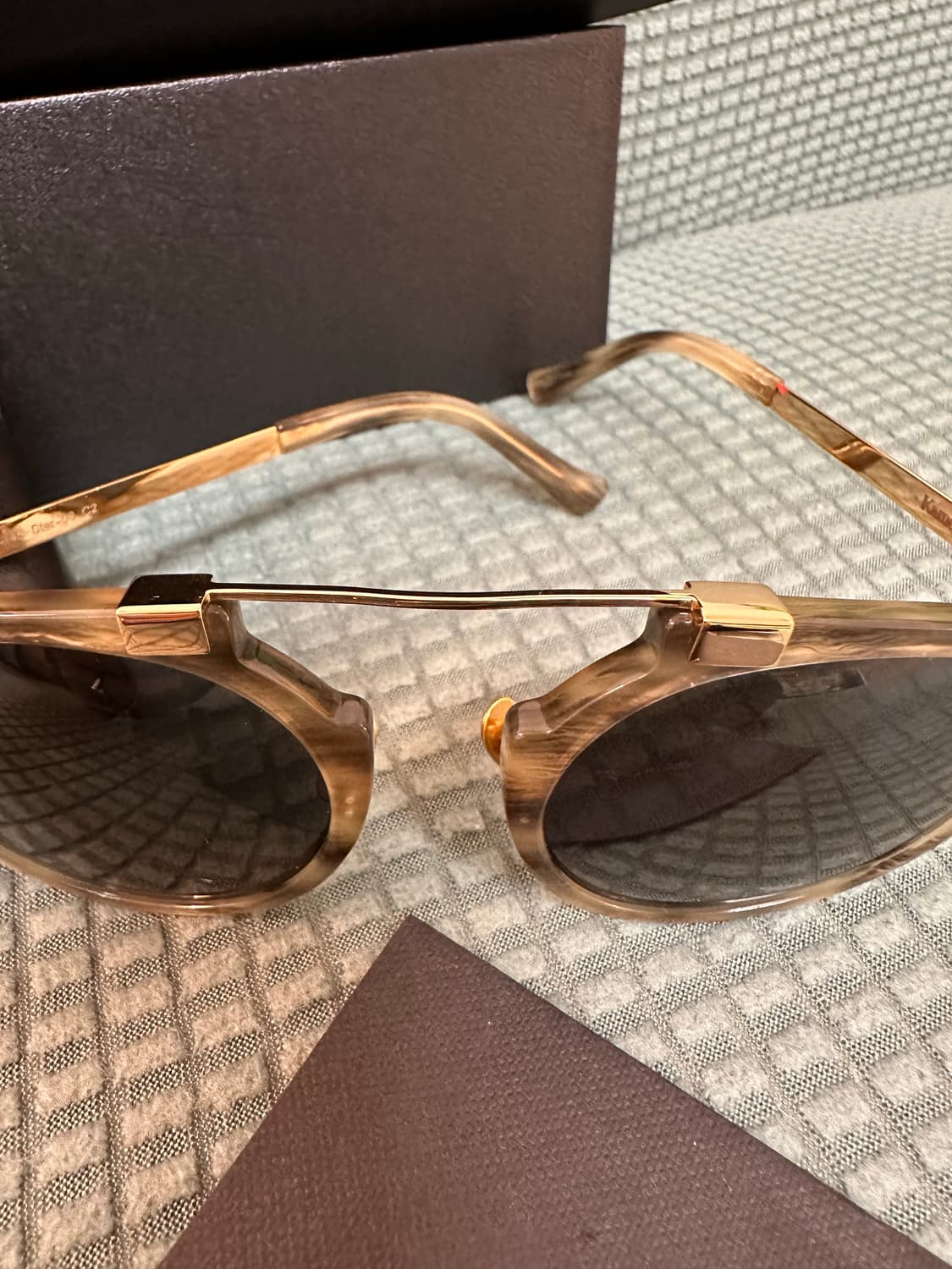 카모그라프 선글라스 팝니다 상품이미지4