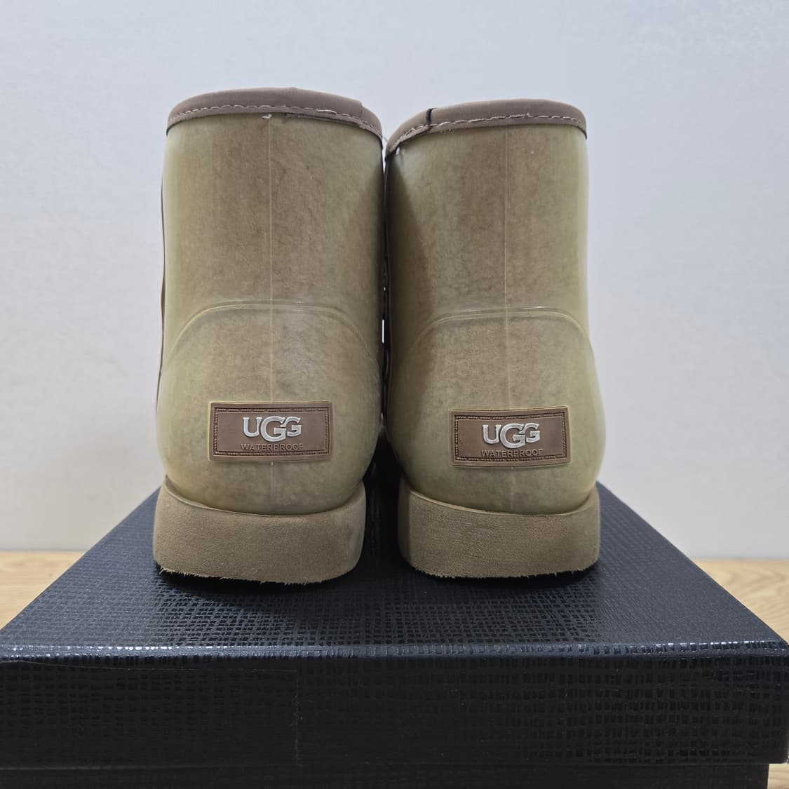 240 어그 UGG 클래식 클리어 미니 베이지 어그워터프루프 상품이미지4