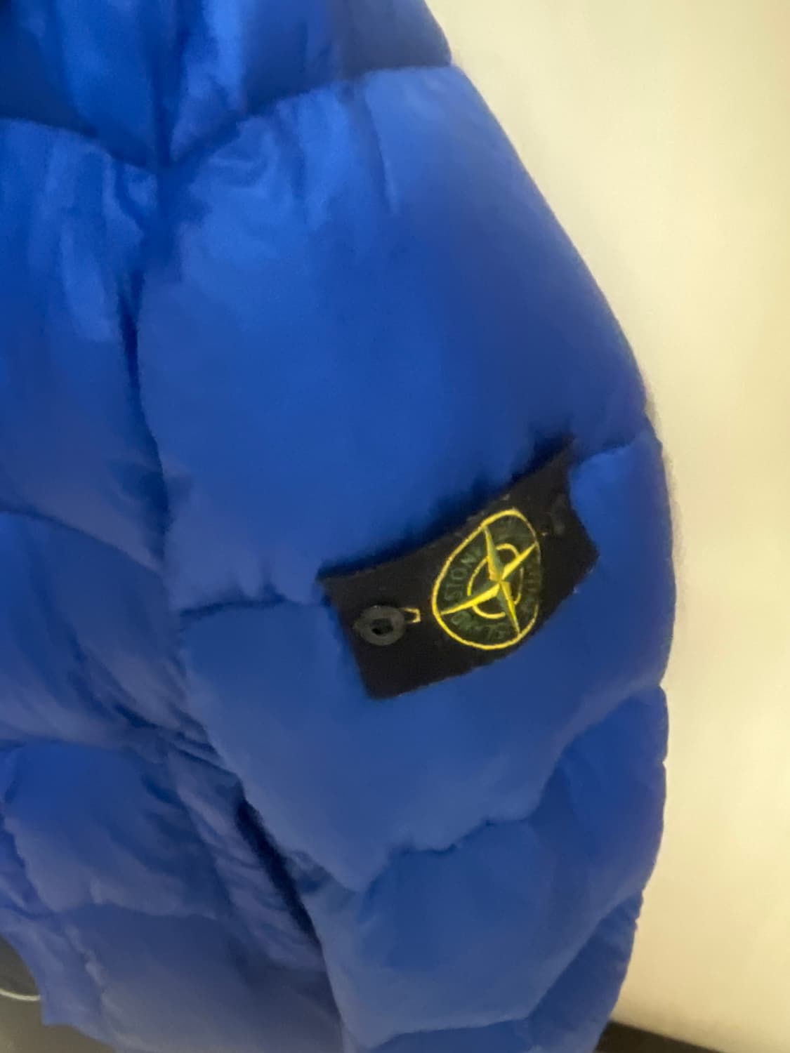 스톤 아일랜드 가먼트 다이드 26 gr x sqm_n  (L사이즈) 상품이미지2