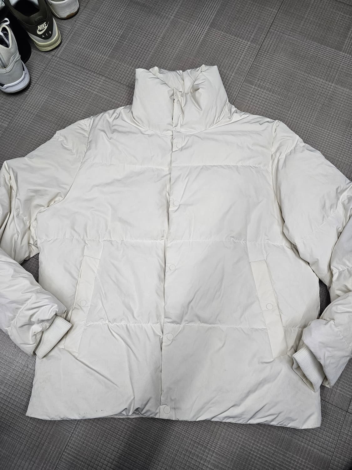 COS 코스 아이보리 푸퍼 헤비다운 상품이미지1