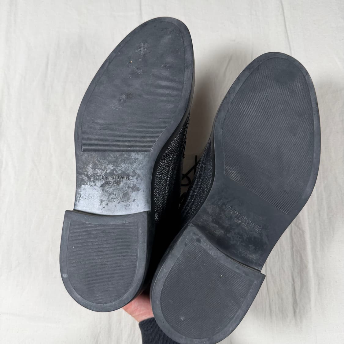 톰브라운 블랙 윙팁 구두 상품이미지2