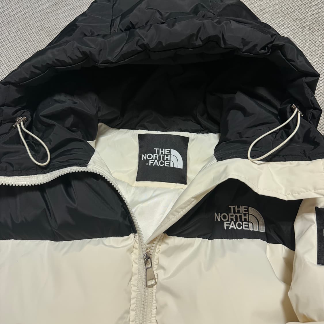 노스페이스 사이드로고 숏패딩 상품이미지3