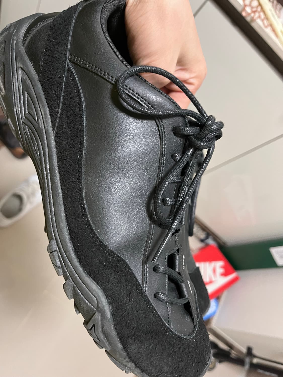 네거티브쓰리 Curved Lace No.2 Sneakers_Black 상품이미지3